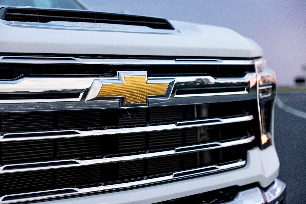 La Chevrolet Silverado HD 2024 llega con más poder, un interior